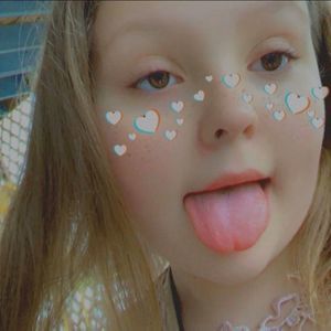 Meet your Posher, Nora